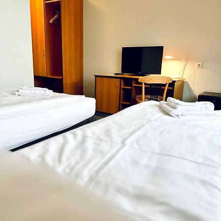 Hotel Brinckmansdorf Rostock Dış mekan fotoğraf